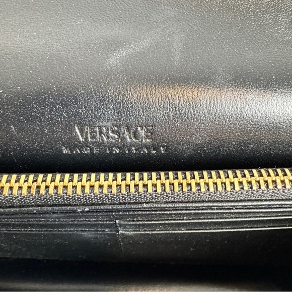 NWT Versace Grecca Goddess Mini Bag (without strap) Clutch in Black and Gold - Picture 9 of 11